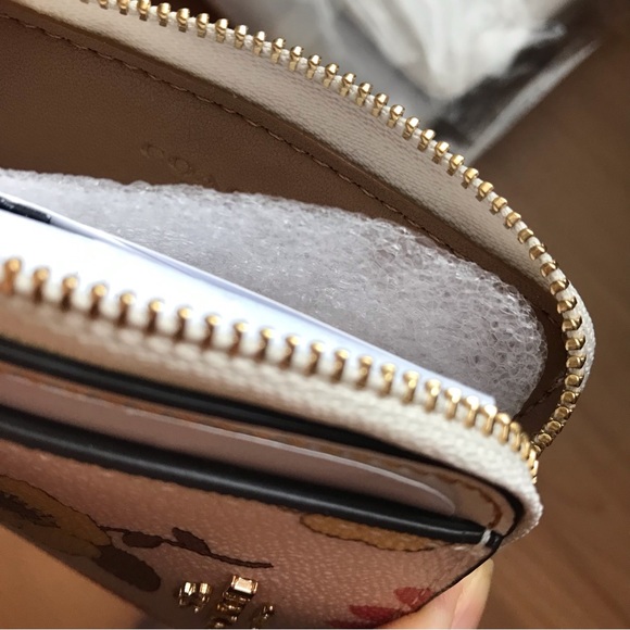 🌸 Coach Coach Zip Card Case With Floral Cluster Print - Picture 12 of 14